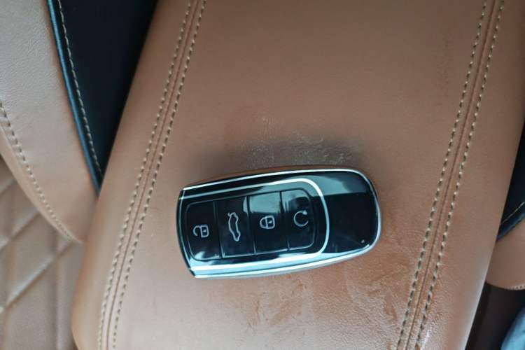 Used Chery Tiggo 8 PLUS 2022 290TGDI DCT Luxury Edition+ Vehicle Key