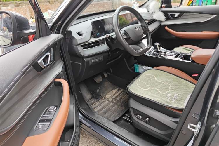 Used Chery Tiggo 8 PLUS 2022 290TGDI DCT Luxury Edition Driver Seat