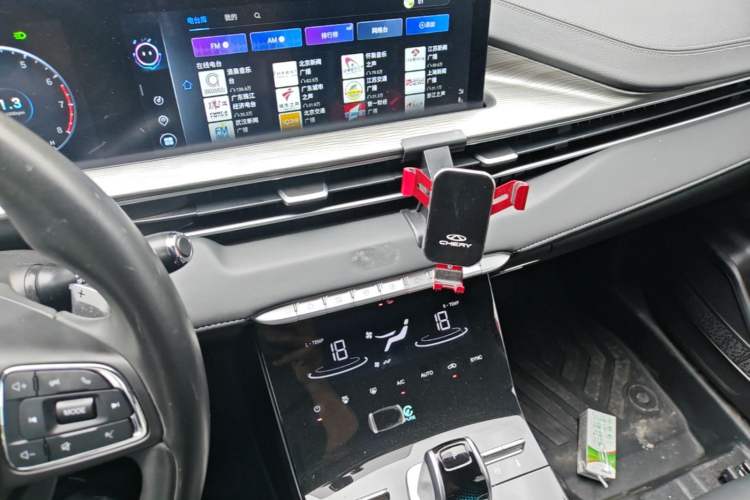Used Chery Tiggo 8 PLUS 2022 Kunpeng Edition 390TGDI DCT Passion Version Audio And AC Panel