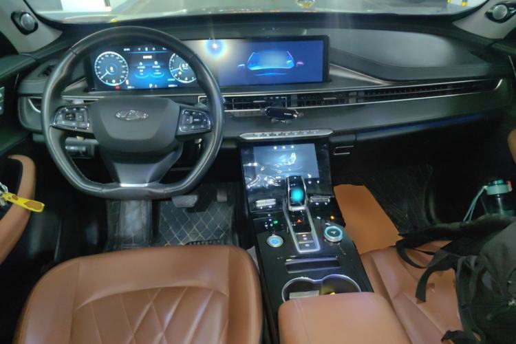 Used Chery Tiggo 8 PLUS 2022 Kunpeng Edition 390TGDI DCT Luxury+ Edition Center Console