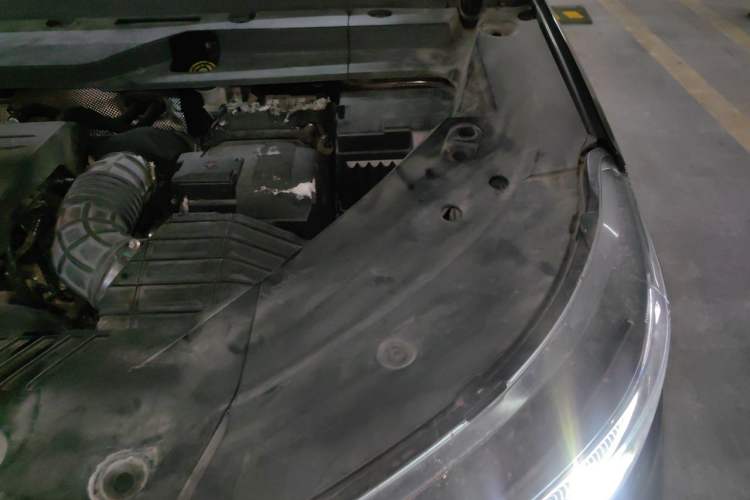 Used Chery Tiggo 8 PLUS 2022 Kunpeng Edition 390TGDI DCT Luxury+ Edition Engine Bay Left