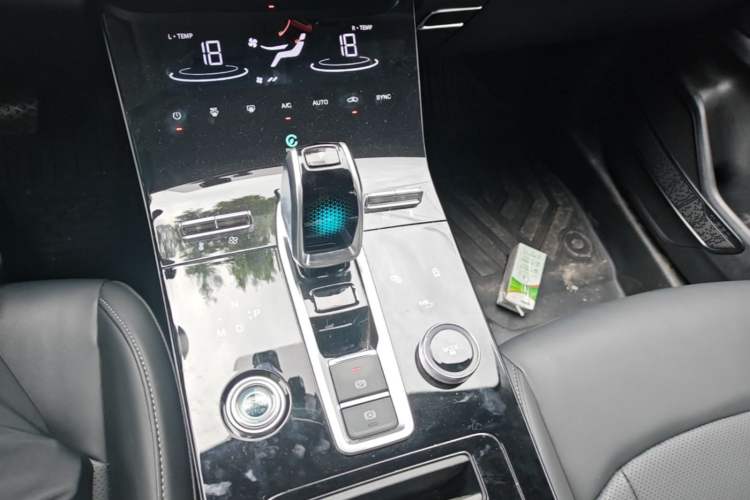 Used Chery Tiggo 8 PLUS 2022 Kunpeng Edition 390TGDI DCT Passion Version Gear Lever