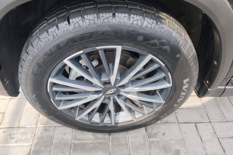 Used Chery Tiggo 8 PLUS 2022 290TGDI DCT Luxury Edition Left Front Wheel Hub