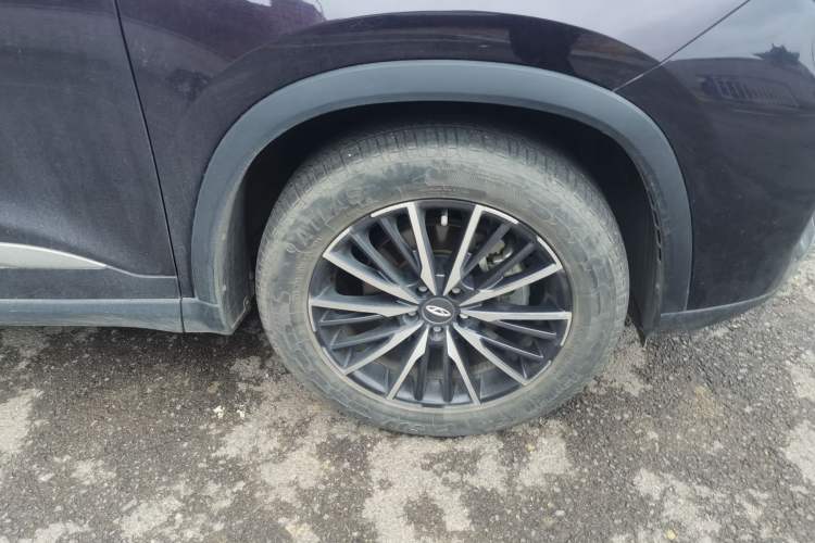 Used Chery Tiggo 8 PLUS 2022 290TGDI DCT Luxury Edition Right Front Wheel Hub