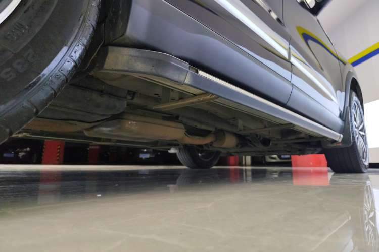 Used Chery Tiggo 8 PLUS 2022 Kunpeng Edition 390TGDI DCT Passion Plus Right Side Sill