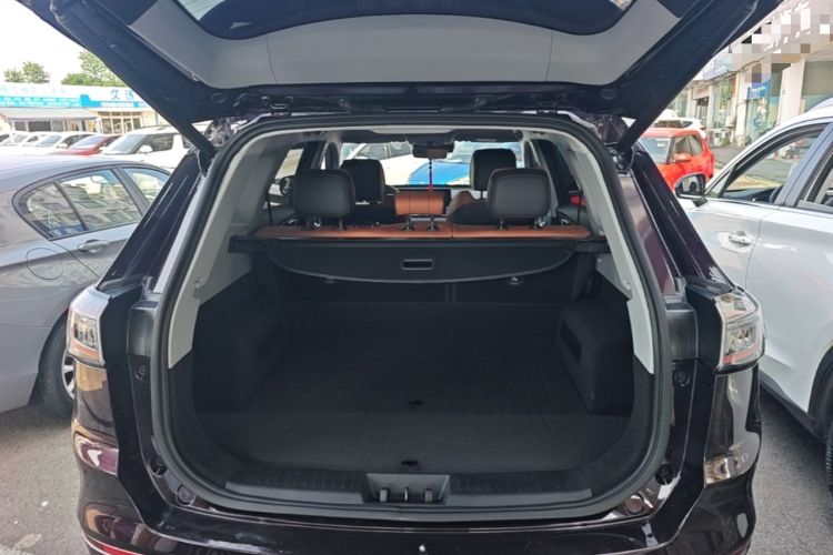 Used Chery Tiggo 8 PLUS 2022 290TGDI DCT Luxury Edition+ Trunk