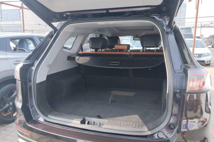 Used Chery Tiggo 8 PLUS 2022 290TGDI DCT Luxury Edition Trunk