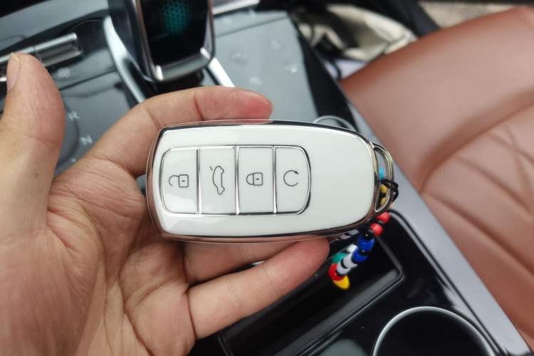 Used Chery Tiggo 8 PLUS 2022 290TGDI DCT Luxury Edition Vehicle Key