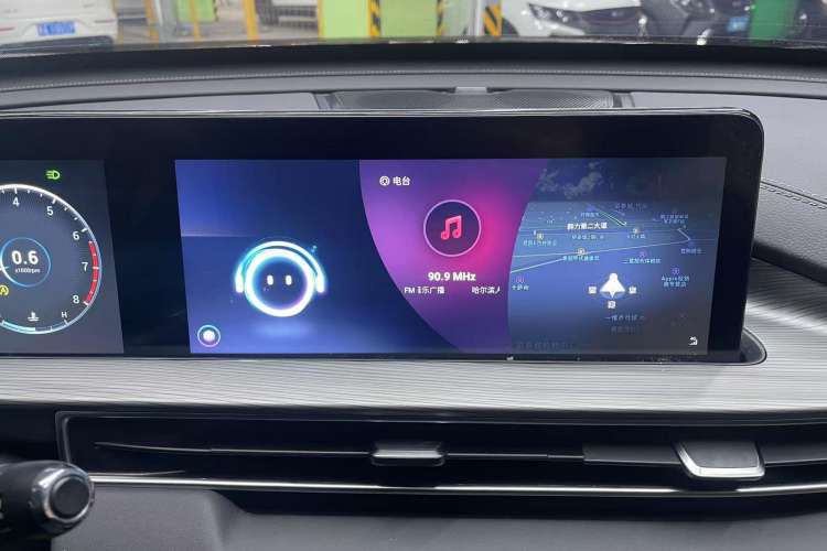Used Chery Tiggo 8 PLUS 2022 Kunpeng Edition 390TGDI DCT Passion Plus Audio And AC Panel