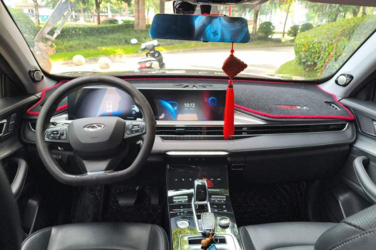 Used Chery Tiggo 8 PLUS 2022 290TGDI DCT Haoting Edition Center Console
