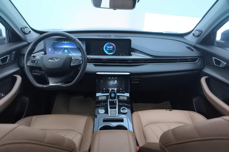 Used Chery Tiggo 8 PLUS 2022 Kunpeng Edition 390TGDI DCT Luxury+ Edition Center Console