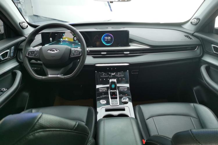 Used Chery Tiggo 8 PLUS 2022 Kunpeng Edition 390TGDI DCT Passion Version Center Console