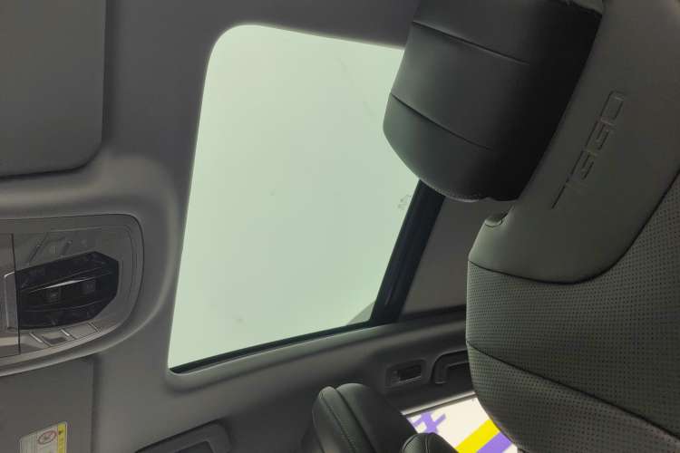 Used Chery Tiggo 8 PLUS 2022 290TGDI DCT Haoting Edition Headliner