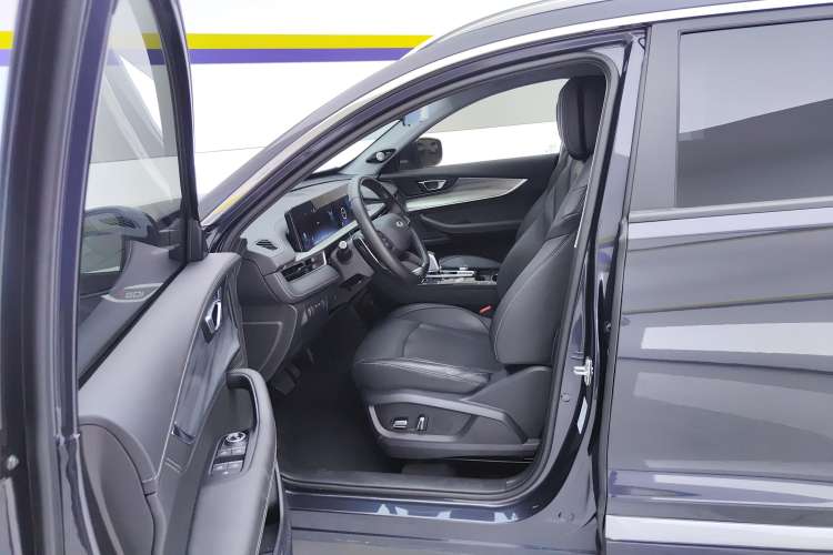 Used Chery Tiggo 8 PLUS 2022 290TGDI DCT Haoting Edition+ Left Front Seat