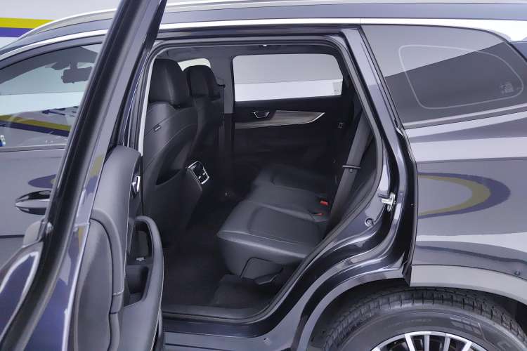 Used Chery Tiggo 8 PLUS 2022 290TGDI DCT Haoting Edition+ Left Rear Seat