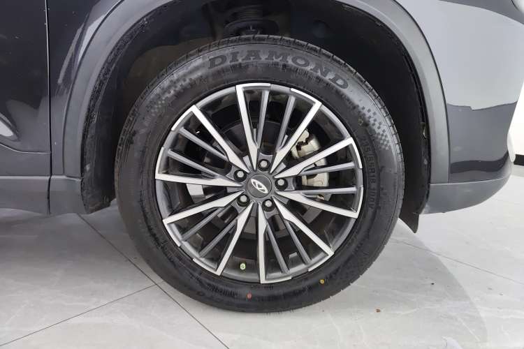 Used Chery Tiggo 8 PLUS 2022 290TGDI DCT Haoting Edition+ Left Rear Wheel Hub