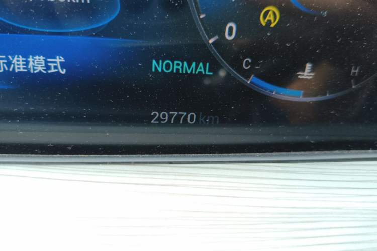 Used Chery Tiggo 8 PLUS 2022 290TGDI DCT Luxury Edition+ Odometer Close Up