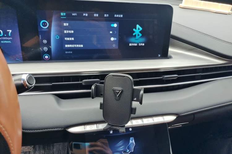 Used Chery Tiggo 8 PLUS 2022 290TGDI DCT Luxury Edition Audio And AC Panel