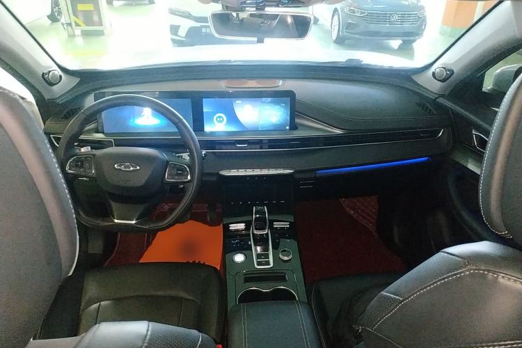 Used Chery Tiggo 8 PLUS 2022 290TGDI DCT Haoting Edition+ Center Console