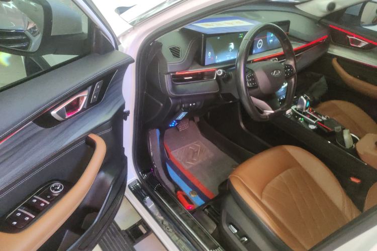 Used Chery Tiggo 8 PLUS 2022 290TGDI DCT Luxury Edition Driver Seat