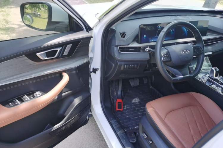 Used Chery Tiggo 8 PLUS 2022 290TGDI DCT Luxury Edition+ Driver Seat