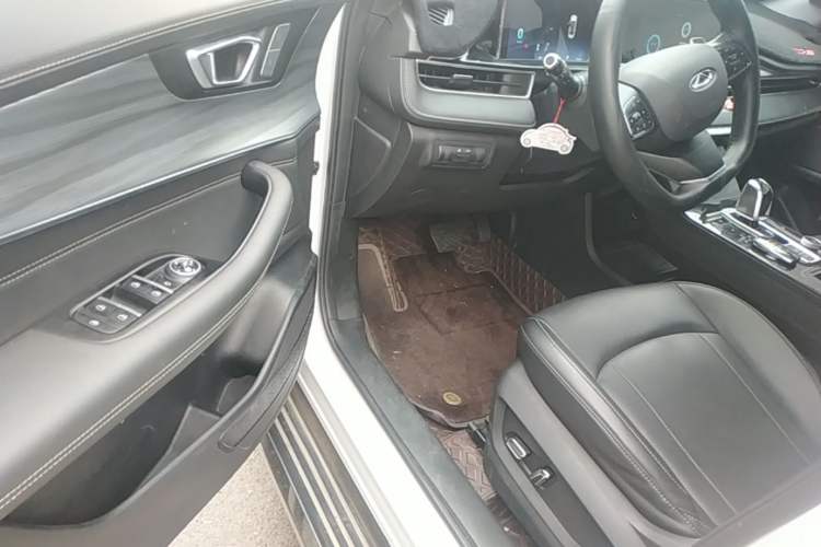 Used Chery Tiggo 8 PLUS 2022 290TGDI DCT Haoting Edition+ Driver Seat