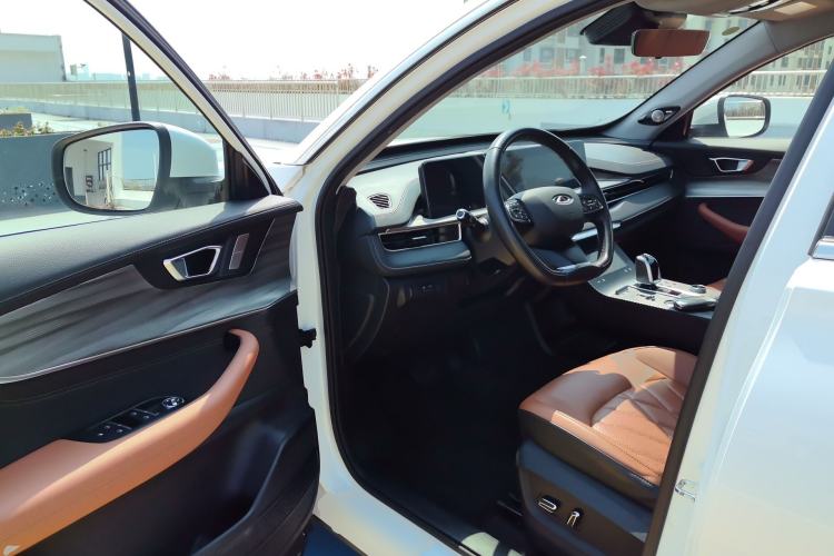 Used Chery Tiggo 8 PLUS 2022 290TGDI DCT Luxury Edition Driver Seat