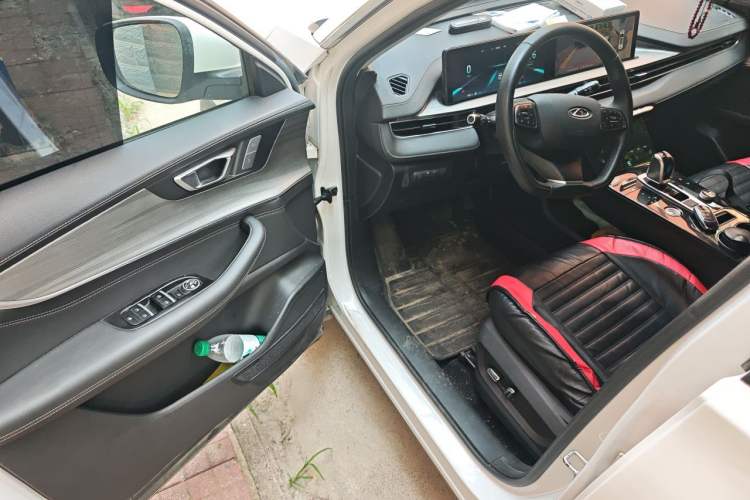 Used Chery Tiggo 8 PLUS 2022 290TGDI DCT Haoting Edition Driver Seat