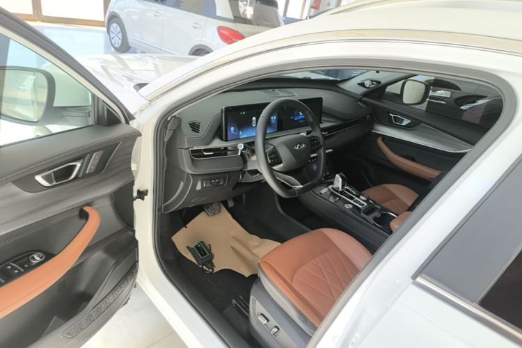 Used Chery Tiggo 8 PLUS 2022 290TGDI DCT Luxury Edition+ Driver Seat