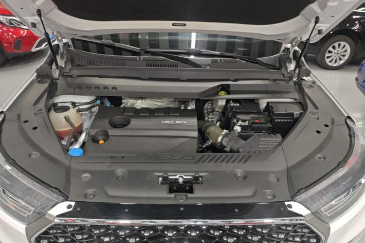 Used Chery Tiggo 8 PLUS 2022 290TGDI DCT Luxury Edition+ Engine Bay