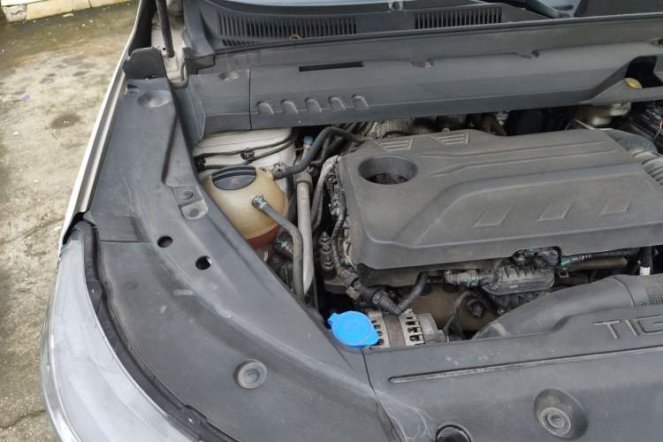 Used Chery Tiggo 8 PLUS 2022 Kunpeng Edition 390TGDI DCT Four-Wheel Drive Luxury Version Engine Bay Right