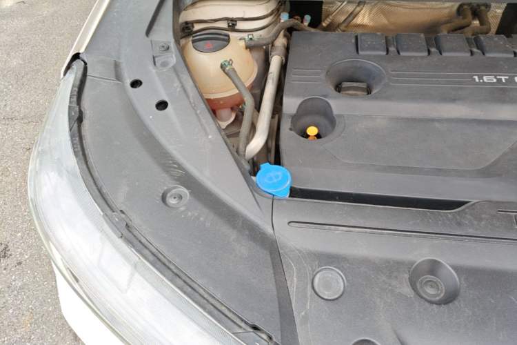 Used Chery Tiggo 8 PLUS 2022 290TGDI DCT Luxury Edition Engine Bay Right
