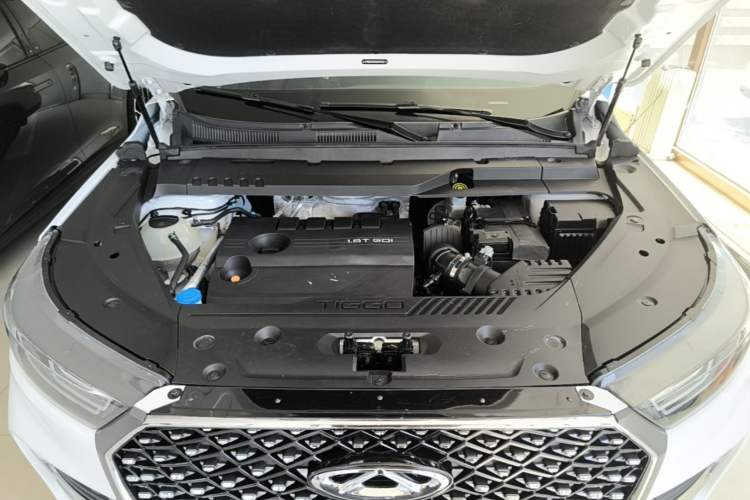 Used Chery Tiggo 8 PLUS 2022 290TGDI DCT Luxury Edition+ Engine Bay