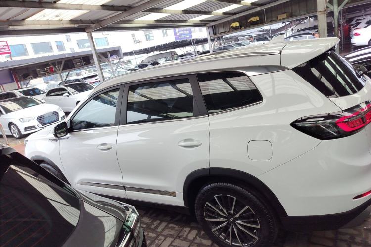 Used Chery Tiggo 8 PLUS 2022 290TGDI DCT Luxury Edition Exterior 3