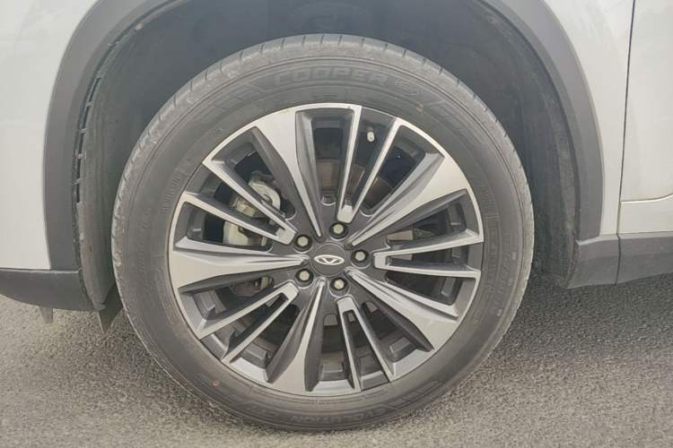 Used Chery Tiggo 8 PLUS 2022 Kunpeng Edition 390TGDI DCT Luxury+ Edition Exterior 4