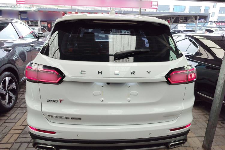 Used Chery Tiggo 8 PLUS 2022 290TGDI DCT Luxury Edition Exterior 4