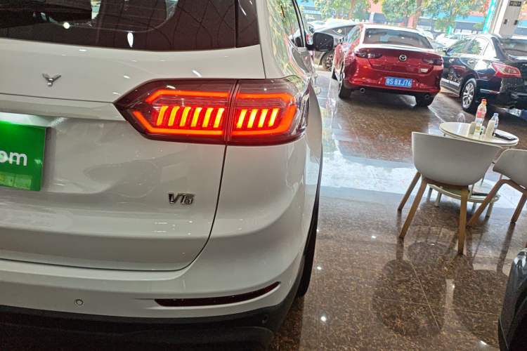Used Chery Tiggo 8 PLUS 2022 Kunpeng Edition 390TGDI DCT Passion Plus Exterior 6