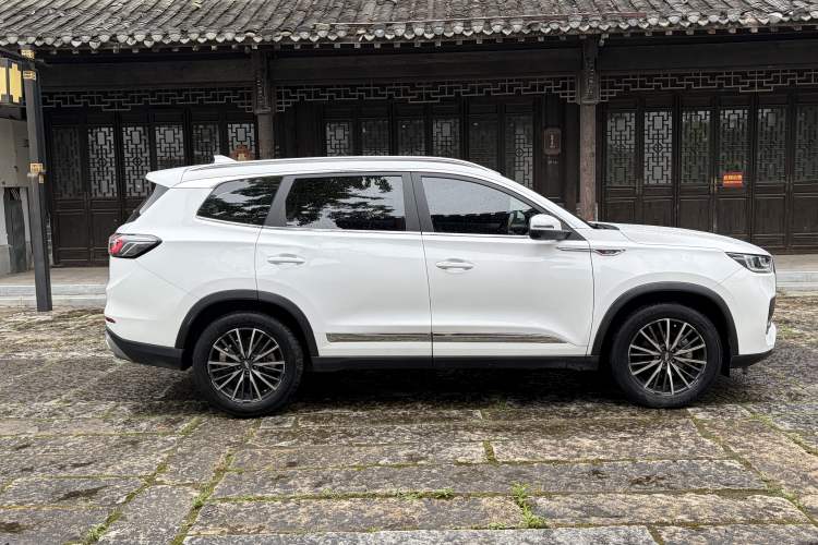 Used Chery Tiggo 8 PLUS 2022 290TGDI DCT Luxury Edition+ Exterior 9