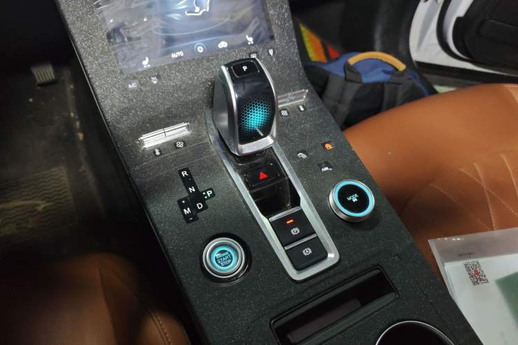 Used Chery Tiggo 8 PLUS 2022 Kunpeng Edition 390TGDI DCT Luxury Version Gear Lever