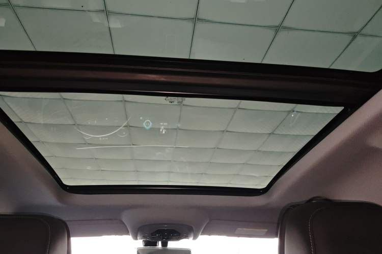 Used Chery Tiggo 8 PLUS 2022 290TGDI DCT Haoting Edition Headliner
