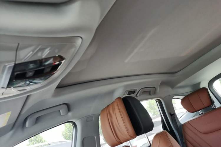 Used Chery Tiggo 8 PLUS 2022 290TGDI DCT Luxury Edition+ Headliner