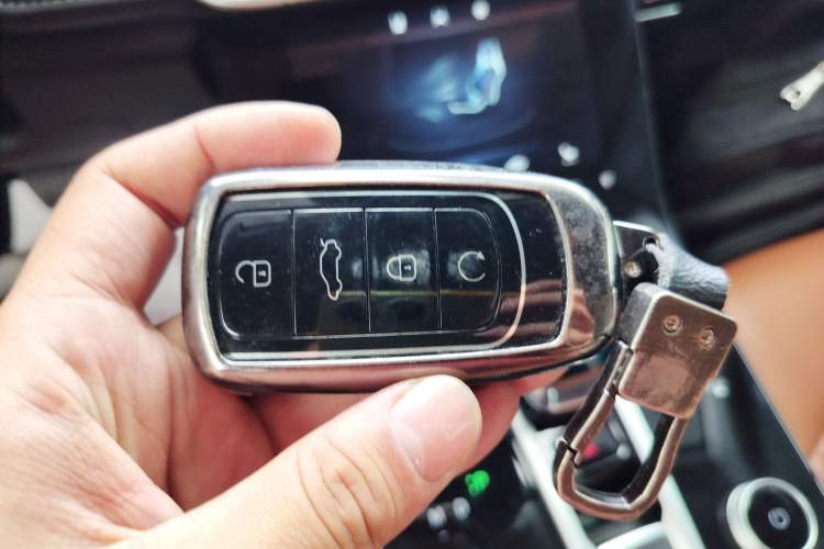 Used Chery Tiggo 8 PLUS 2022 290TGDI DCT Luxury Edition Interior 1