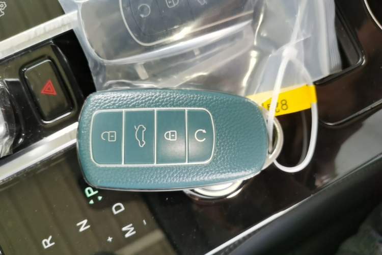 Used Chery Tiggo 8 PLUS 2022 Kunpeng Edition 390TGDI DCT Passion Plus Interior 1