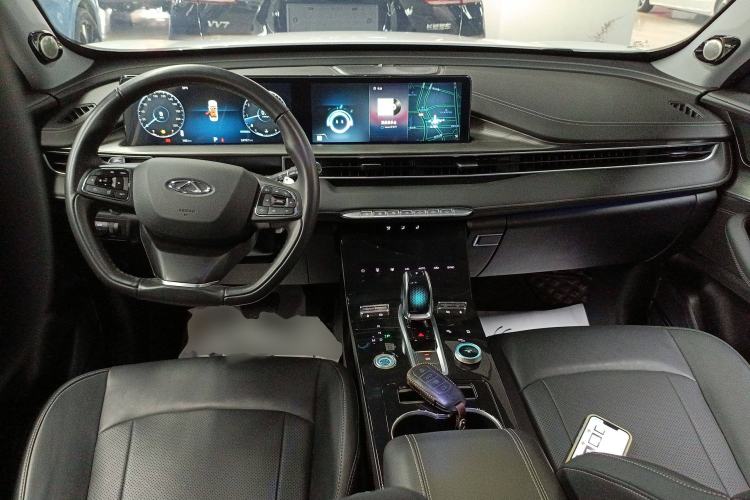 Used Chery Tiggo 8 PLUS 2022 Kunpeng Edition 390TGDI DCT Passion Version Interior 2