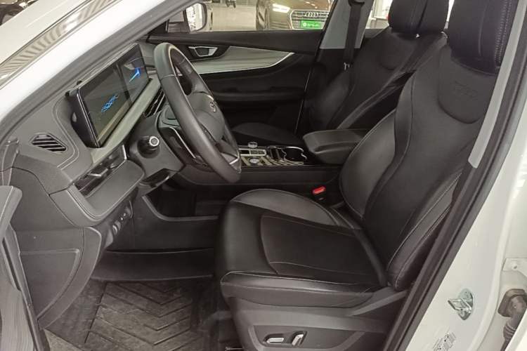 Used Chery Tiggo 8 PLUS 2022 290TGDI DCT Haoting Edition Left Front Seat