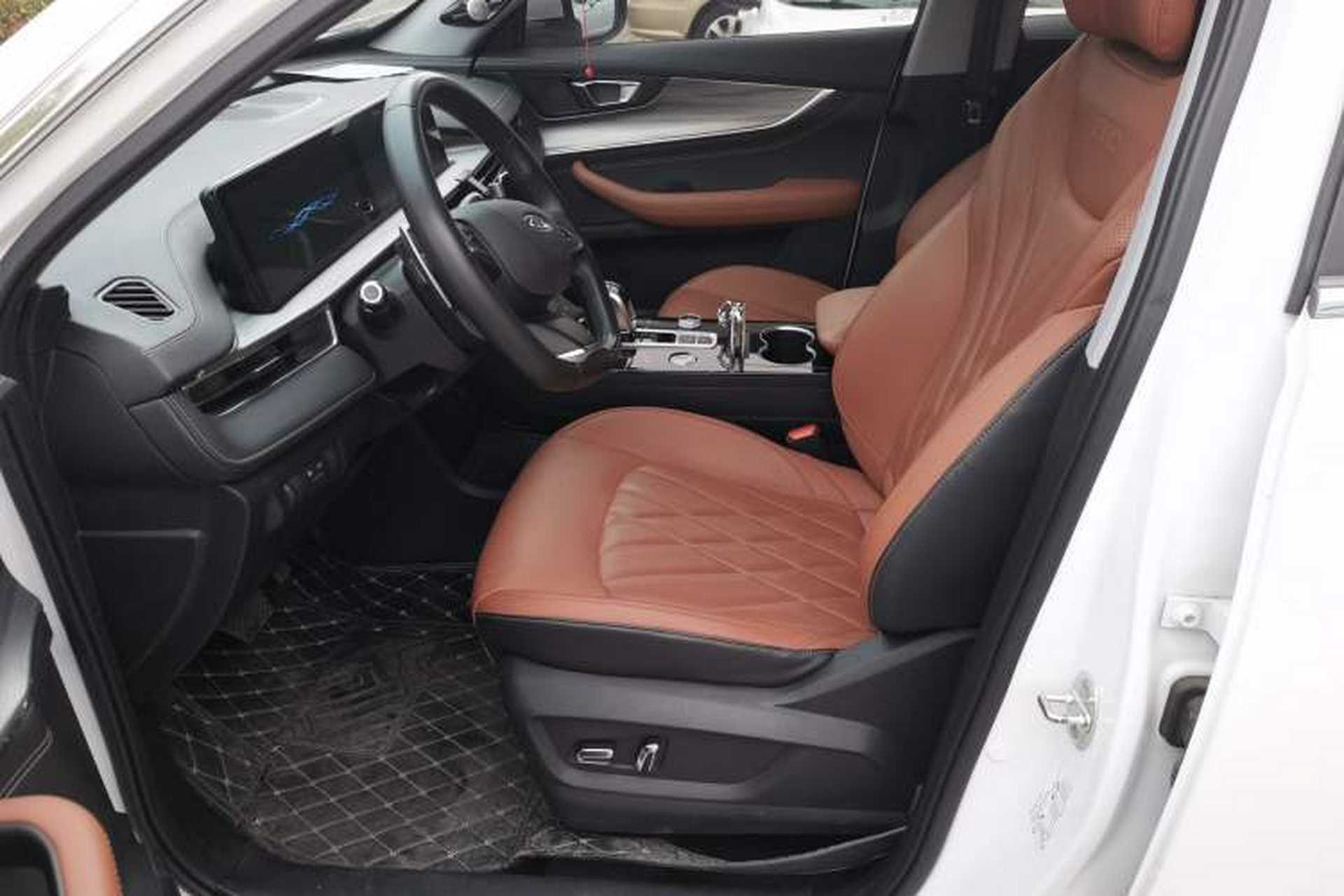 Used Chery Tiggo 8 PLUS 2022 290TGDI DCT Luxury Edition Left Front Seat