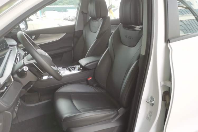 Used Chery Tiggo 8 PLUS 2022 Kunpeng Edition 390TGDI DCT Passion Plus Left Front Seat