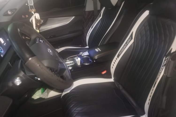 Used Chery Tiggo 8 PLUS 2022 290TGDI DCT Haoting Edition+ Left Front Seat