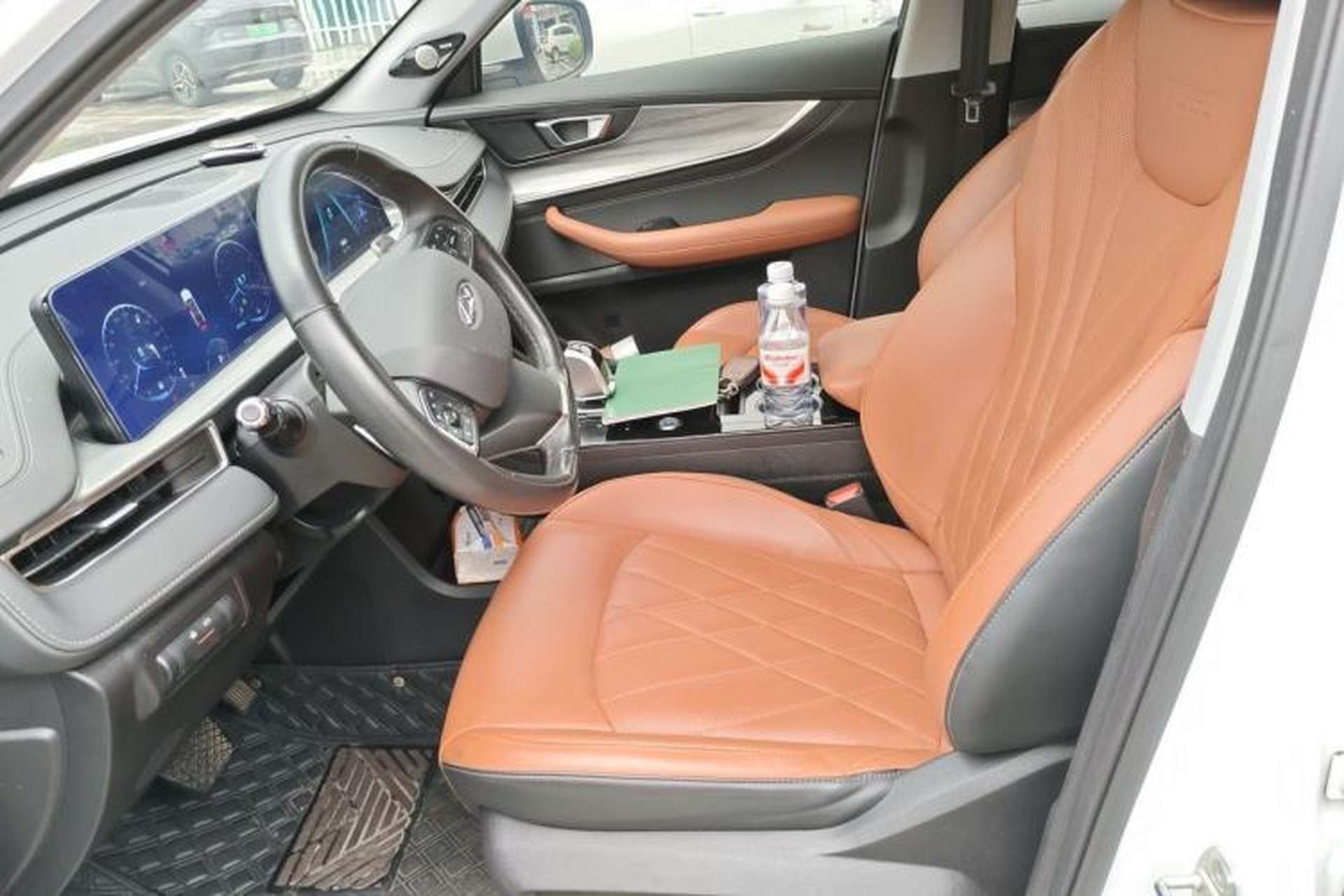 Used Chery Tiggo 8 PLUS 2022 Kunpeng Edition 390TGDI DCT Luxury Version Left Front Seat