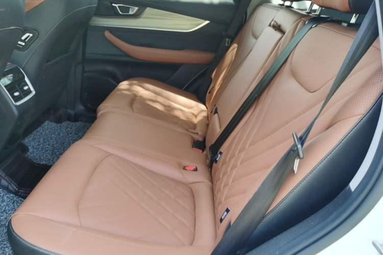 Used Chery Tiggo 8 PLUS 2022 290TGDI DCT Luxury Edition+ Left Rear Seat